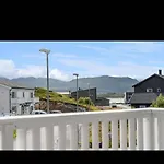 Cozy Lofoten Hideaway Appartement *