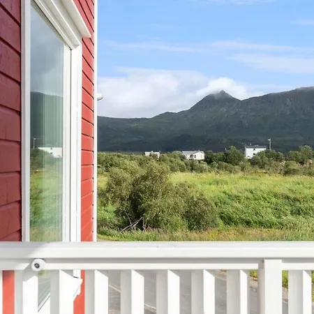 Cozy Lofoten Hideaway Apartment *