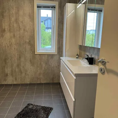 Cozy Lofoten Hideaway * Leknes