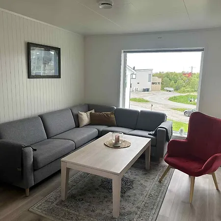 Cozy Lofoten Hideaway 레크네스