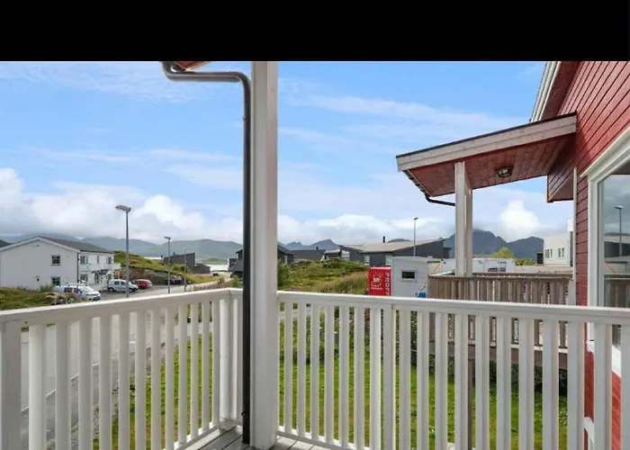Cozy Lofoten Hideaway 아파트 *