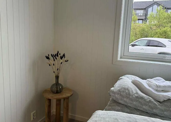 Cozy Lofoten Hideaway 아파트 레크네스